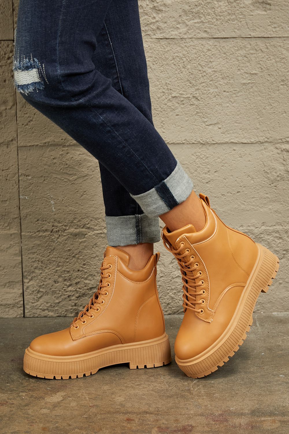 Platform Combat Boots Caramel