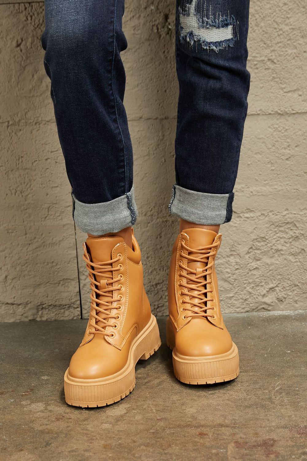 Platform Combat Boots Caramel