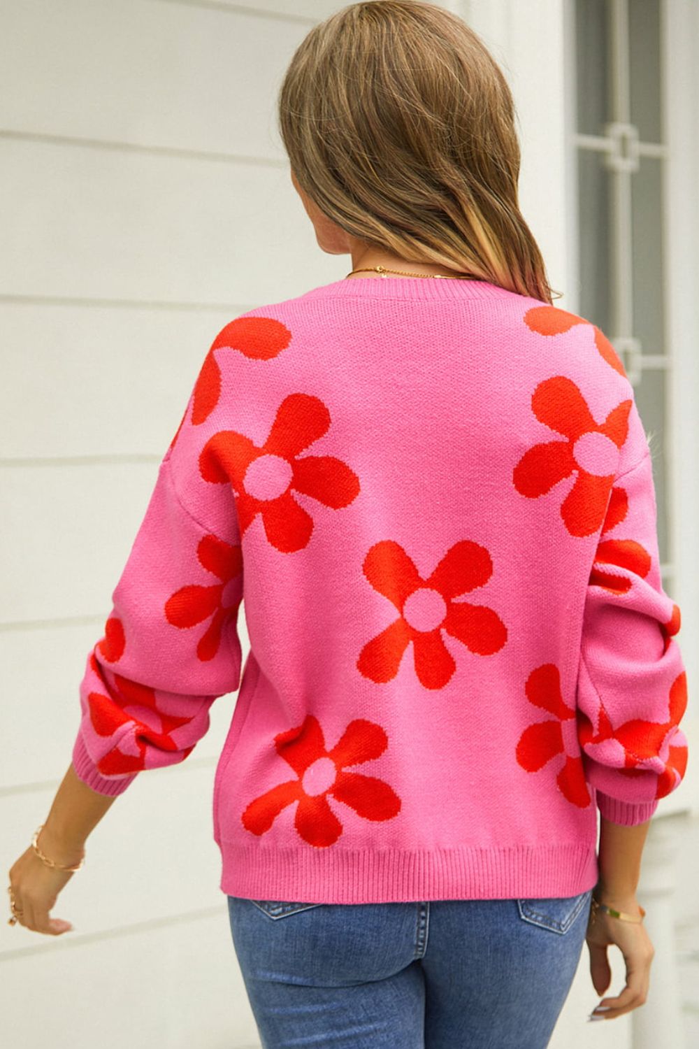 Round Neck Pullover Sweater